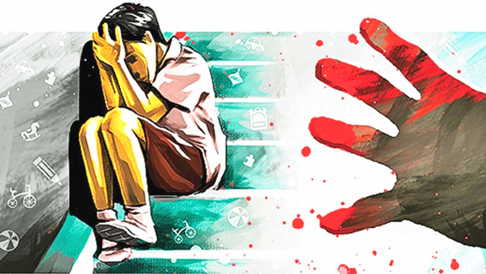 শিক্ষক ছাত্রকে এক পা ধরে উল্টো করে ঝুলিয়ে ভয়াবহ শাস্তি প্রদান