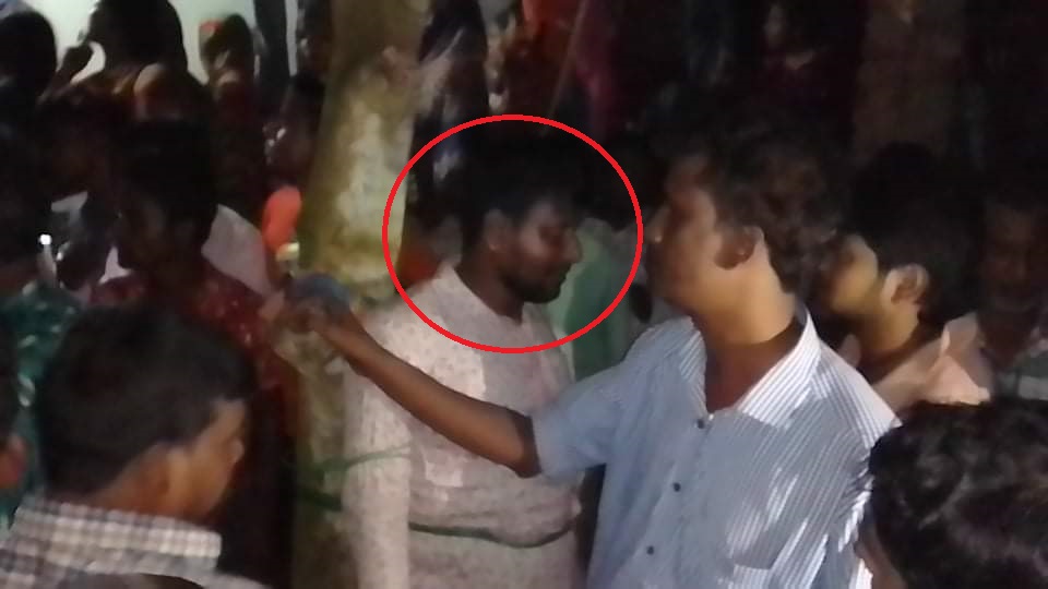 ‘আপত্তিকর’ অবস্থায় বাদী ও এএসআই তোফাজ্জল