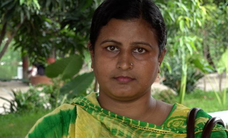 বিশ্বের সেরা ১০০ নারীর তালিকায় বাংলাদেশের যৌনকর্মী রিনা