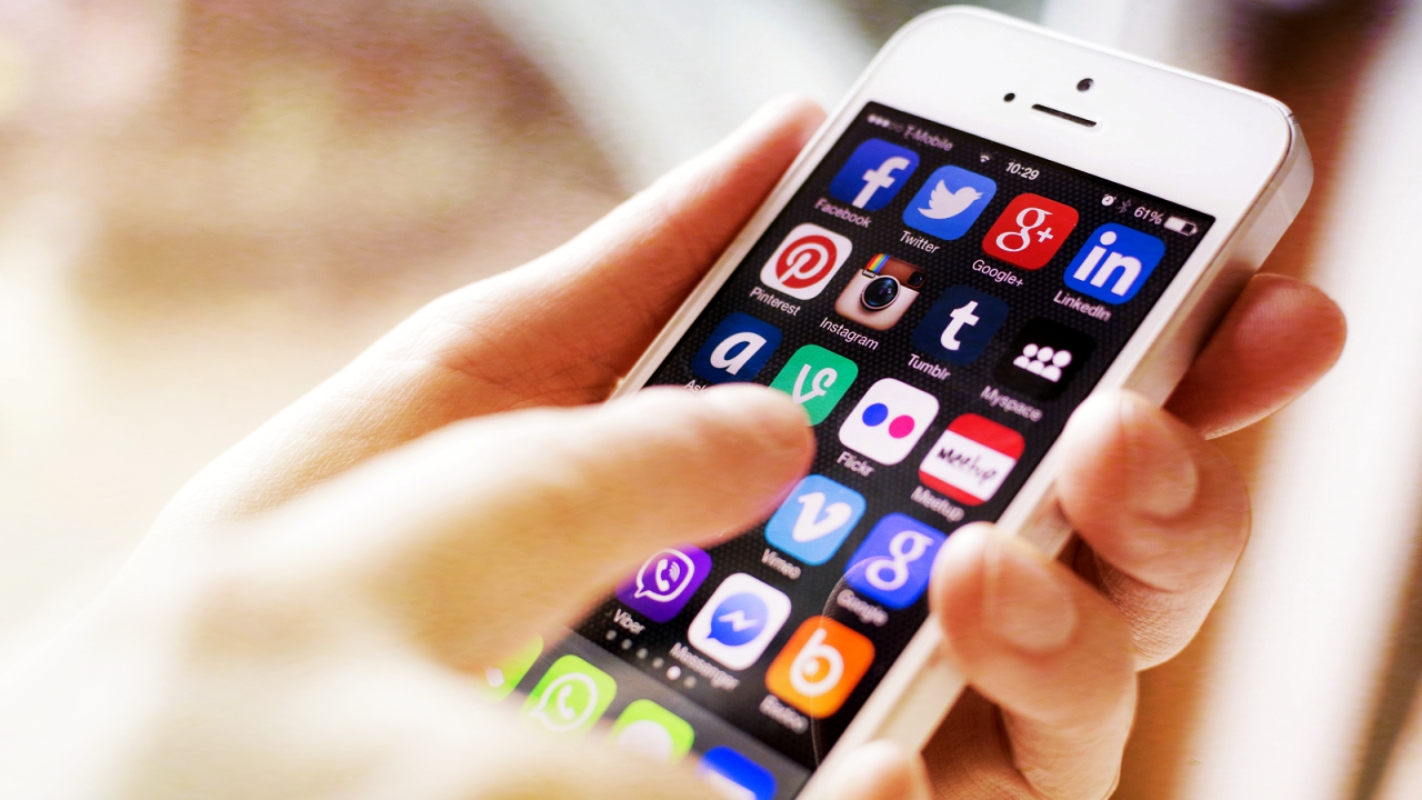 কাল থেকে কার্যকর হচ্ছে মেয়াদহীন ইন্টারনেট ডাটা!