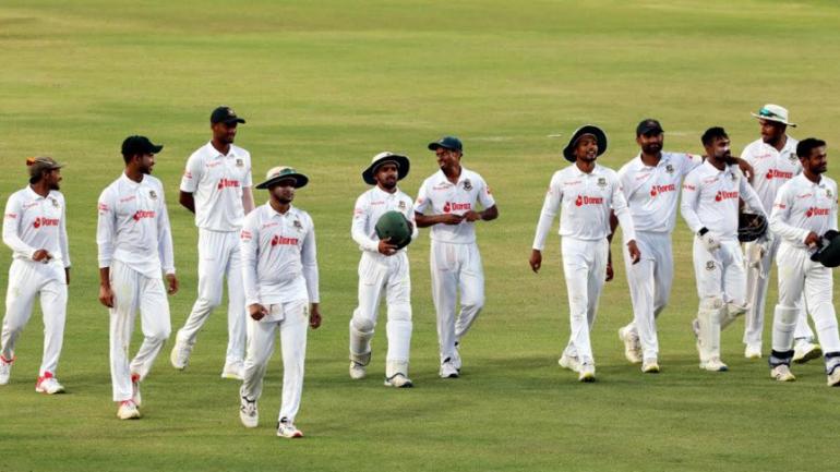শ্রীলঙ্কার লিড ছাড়ালো ১০০, হাতে আর ৪ উইকেট