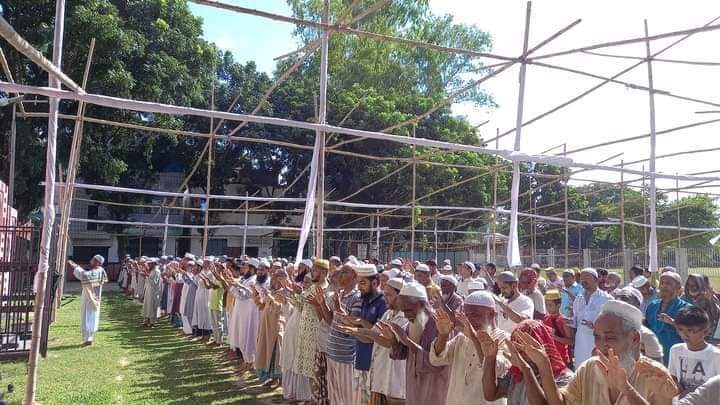 বৃষ্টির জন্য নামাজ আদায় ও দোয়া মোনাজাত