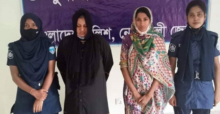 প্রেমের ফাঁদে ফেলে অন্তরঙ্গ মূহুর্তের ভিডিও ধারণ করতেন দুই নারী