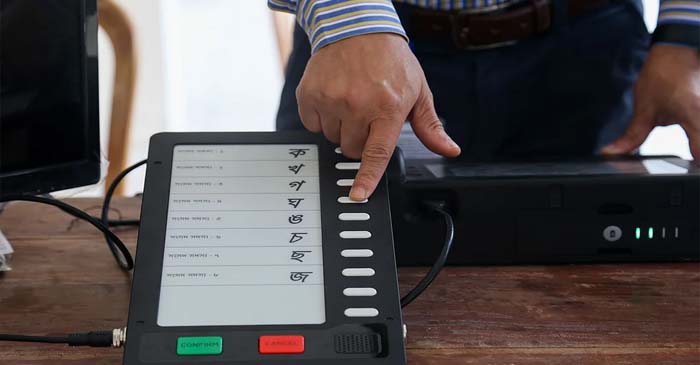 অধিকাংশ দল তত্ববধায়ক সরকারের পক্ষে ও ইভিএমের বিপক্ষে