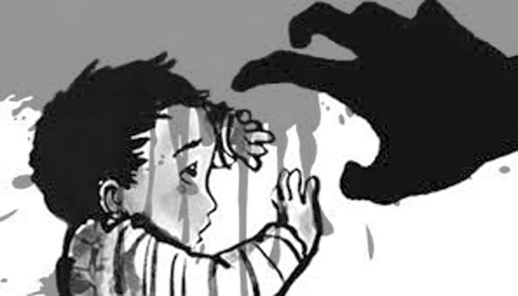 চারতলা থেকে শিশুকে ফেলে হত্যা করলেন মা