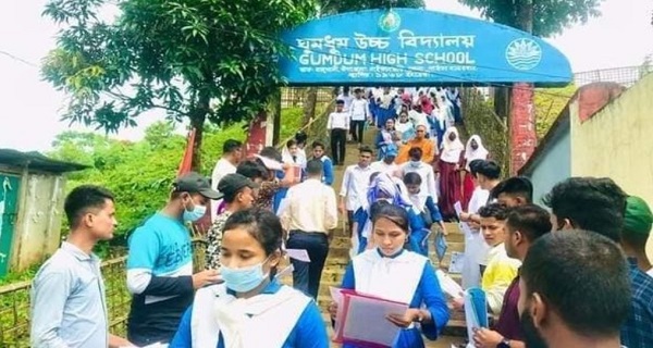 সীমান্তে উত্তেজনা: এসএসসি পরীক্ষা কেন্দ্র পরির্বতন করা হয়েছে