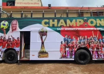 চ্যাম্পিয়নরা ফিরছেন দেশে, বরণ করার জন্য প্রস্তুত ছাদখোলা বাস