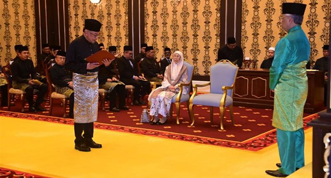 মালয়েশিয়ার প্রধানমন্ত্রী আনোয়ার ইব্রাহিম ২৫ বছর সংগ্রামের ফল