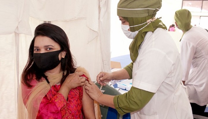 করোনা টিকার ৪র্থ ডোজের কার্যক্রম শুরু হচ্ছে ২০ ডিসেম্বর