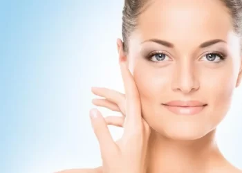 ত্বকের গ্লো বাড়াতে রুপচর্চা ডিমের খোসায়