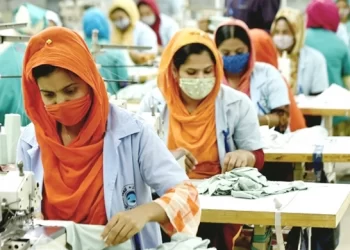 পোশাক রপ্তানি আয়ে আরেকটি রেকর্ড