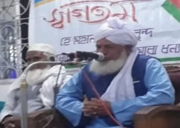 মাহফিলে বয়ান করা অবস্থায় ইমামের মৃত্যু