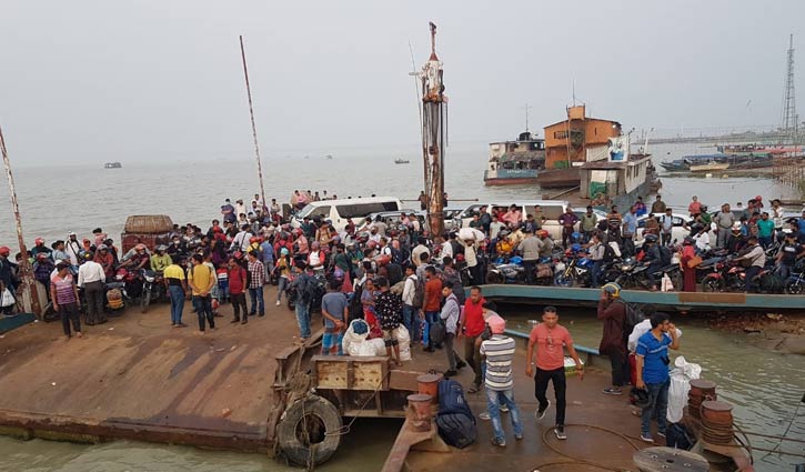 শিমুলিয়া-মাঝিকান্দি নৌপথে ১৮ এপ্রিল শুরু হবে মোটরসাইকেল পারাপার