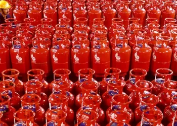 এলপিজি গ্যাসের দাম বাড়িয়েছে বিইআরসি