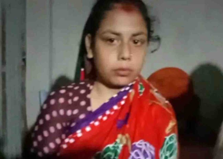 পাথরঘাটায় মুসলিম মেয়েকে হিন্দু বানিয়ে বিয়ে, মা ছেলে আটক