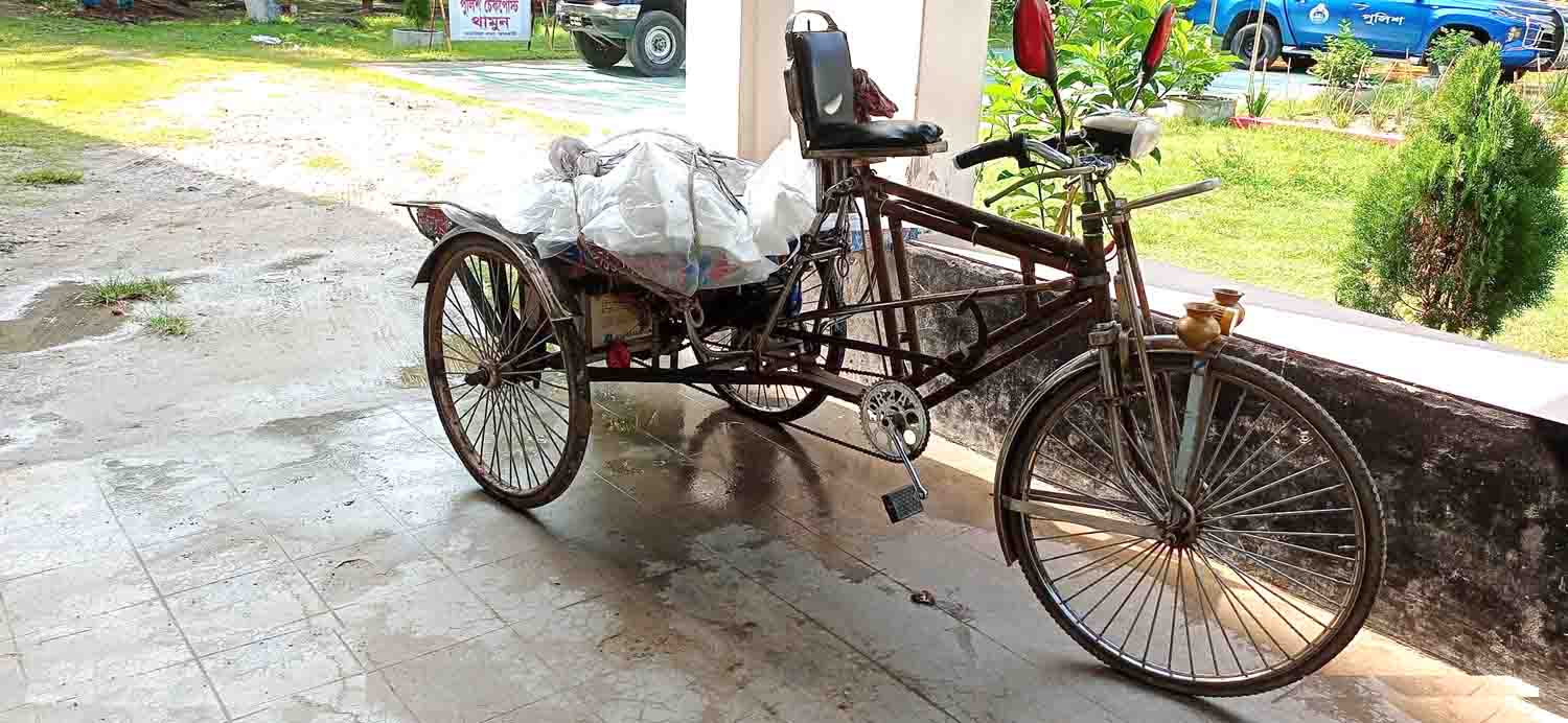 কাঠালিয়ায় তুচ্ছ ঘটনায় এক পুত্রবধুর মৃত্যু