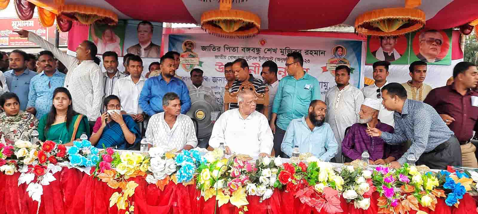 নলছিটিতে কৃষি উপকরণ বিতরণ, স্কুল মিল্ক ও ফুটবল টুর্নামেন্ট’র উদ্বোধন