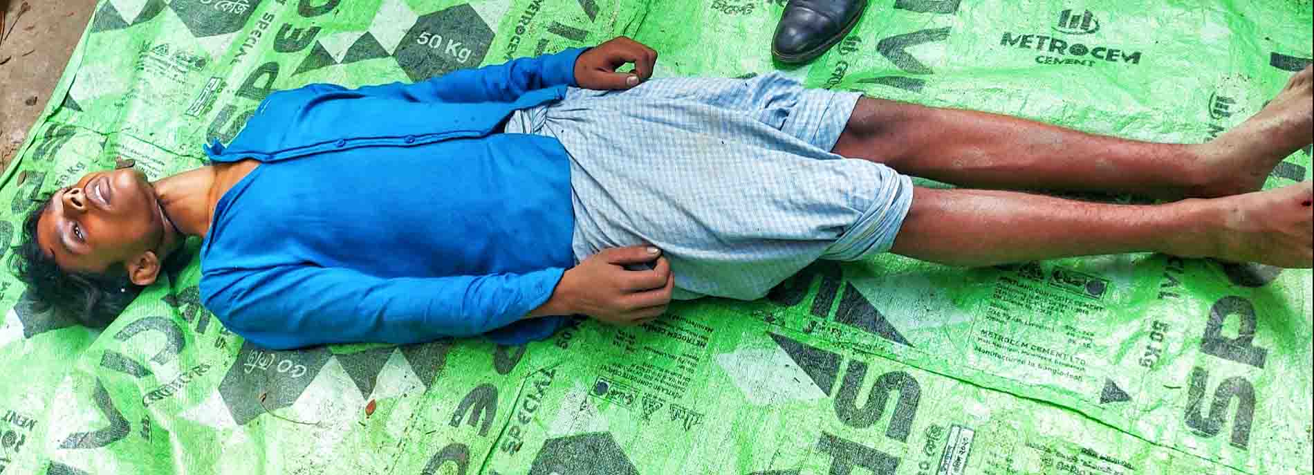 রাজাপুরে কিশোরের ঝুলন্ত লাশ উদ্ধার