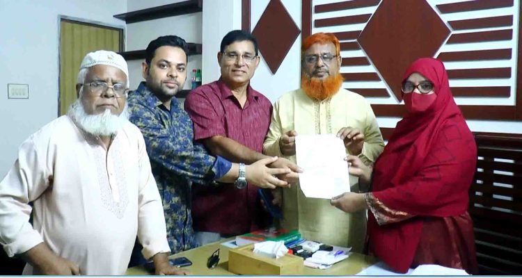 ঝালকাঠির পোনাবালিয়া ইউপি নির্বাচনে প্রার্থীদের মনোনয়ন জমাদান