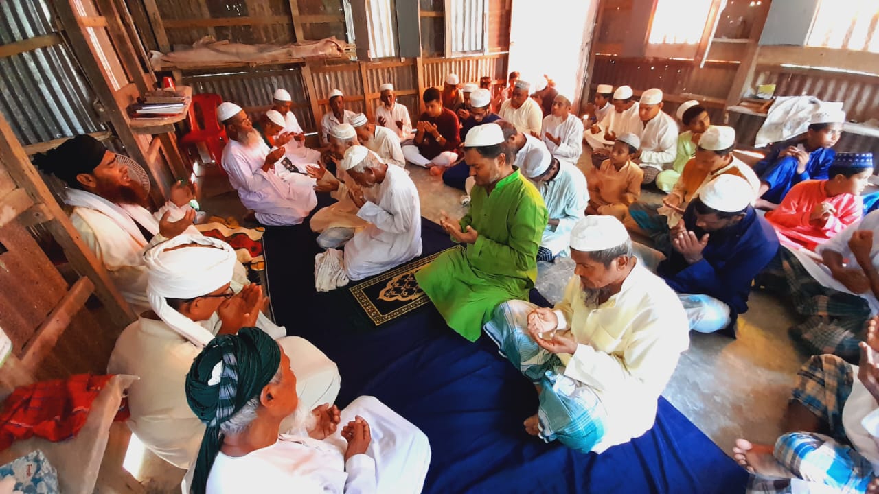 রাজাপুরে মসজিদ ও মাদ্রাসা নির্মানের জন্য কোটি টাকার সম্পত্তি দান