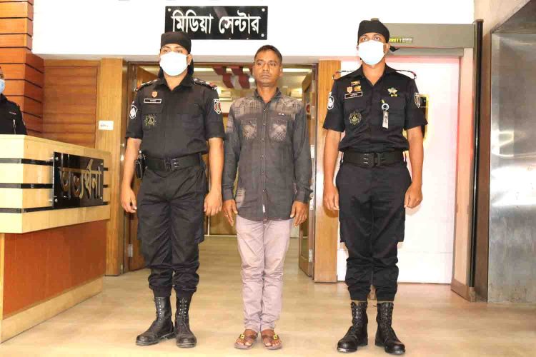 ঝালকাঠি ঘাতক বাসটির সেই চালক মোহন খান গ্রেপ্তার