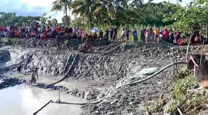 ঝালকাঠিতে বাস দুর্ঘটনায় ১৭ জন নিহতের ঘটনায় চালকসহ ৩ জনকে আসামী করে পুলিশের মামলা