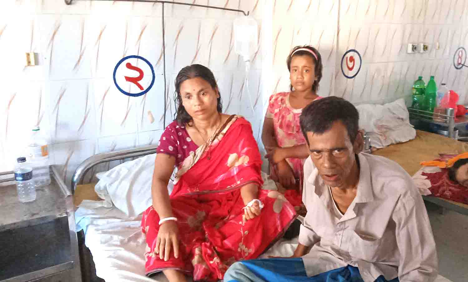 ঝালকাঠিতে রাসেলের নির্মম বর্বরতার শিকার রাধা রানীর পরিবার