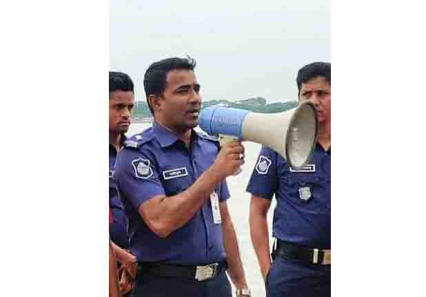 বামনা থানায় মাদক-সন্ত্রাস নির্মূলে কঠোর ভূমিকায় ওসি  মাইনুল ইসলাম।