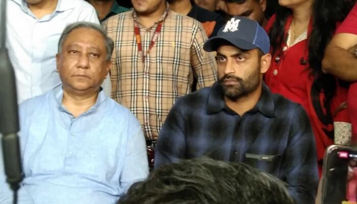 দেশের স্বার্থে অধিনায়কত্ব ছাড়েছেন তামিম