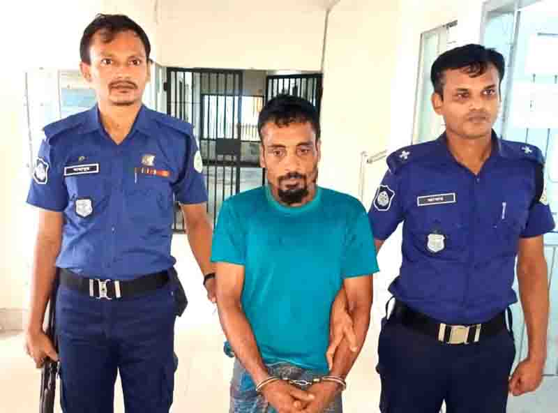 দশ বছরের দন্ডনিয়ে পাঁচ বছর পলাতক, রাজাপুরের আমির চট্রগ্রামে গ্রেফতার