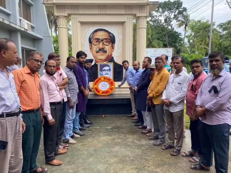 কাঠালিয়ায় নানা আয়োজনে শেখ কামালের ৭৪ তম জন্মবার্ষিকী পালিত