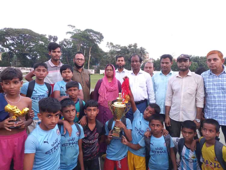 ঝালকাঠি জেলা পর্যায় বঙ্গবন্ধু গোল্ডকাপ ফুটবলে কাঠালিয়া প্রাথমিক বিদ্যালয় চ্যাম্পিয়ন