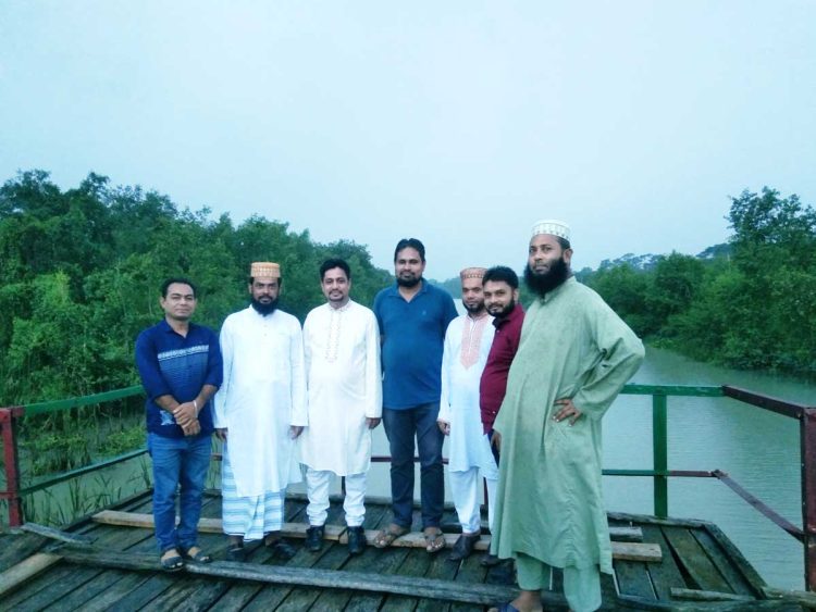 বৃষ্টি স্নাত সন্ধ্যা কাঠালিয়া ছৈলারচর ভাসমান পর্যটন কেন্দ্র