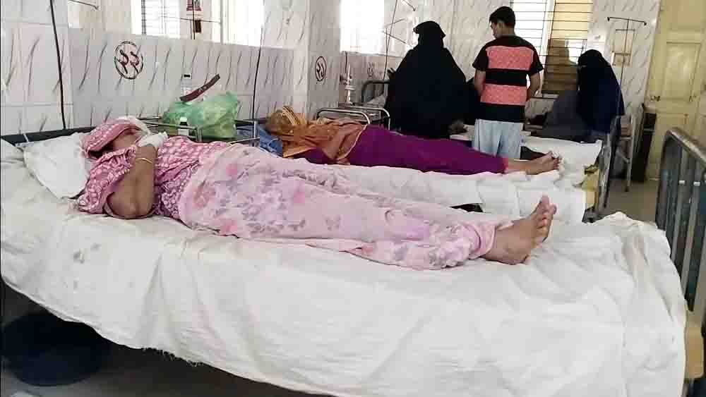 ঝালকাঠিতে এক পরিবারের ছয়জনকে চেতনানাশত ওষুধ খাইয়ে স্বর্ণ ও নগদ টাকা লুটে নিয়েছে দুর্বৃত্তরা