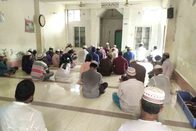 কাঠালিয়ায় আওয়ামী লীগ নেতা মনিরুজ্জামানের উদ্যোগে প্রধানমন্ত্রীর জন্মদিনে মিলাদ ও দোয়া