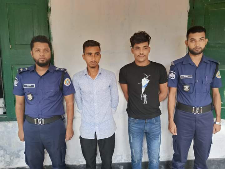বরগুনার বামনায় মাদকসহ গ্রেফতার দুইজন