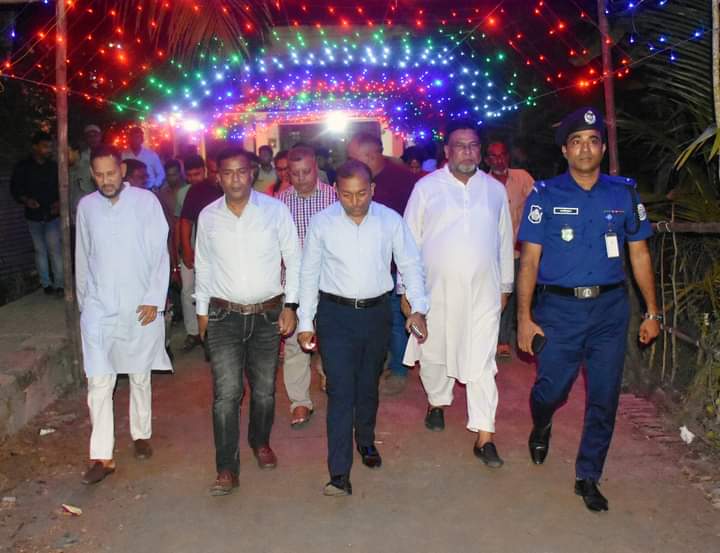বামনায় পুলিশ সুপার কতৃক বিভিন্ন পূজা মন্ডপ পরিদর্শন।