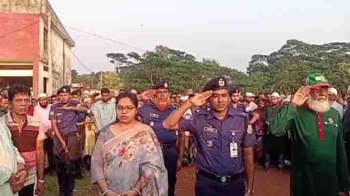 বামনায় বীর মুক্তিযোদ্ধা সুরাইয়া কামাল মাধুরীকে রাষ্ট্রীয় মর্যাদায় গার্ড অফ অনার