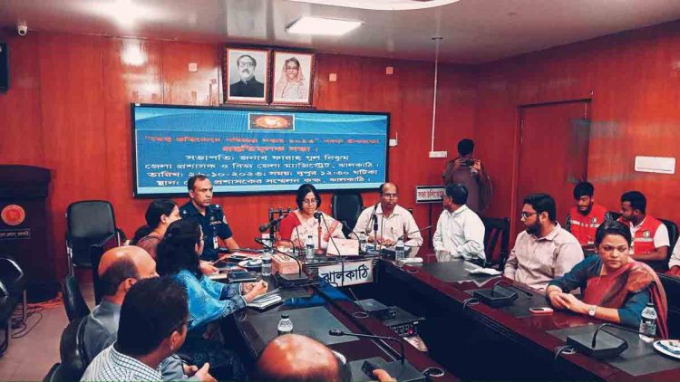 ঝালকাঠিতে ডেঙ্গু প্রতিরোধে পরিচ্ছন্নতা সপ্তাহ উপলক্ষ্যে প্রস্তুতিমূলক সভা