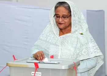 নানা চাপ সামলে আবারও সরকার গঠনের পথে আ.লীগ