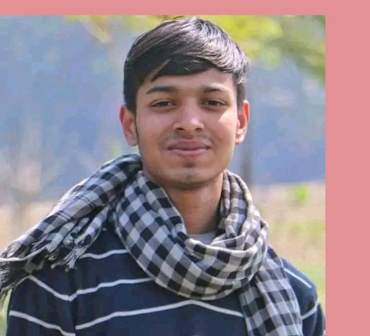 “আমার মৃত্যুর জন্য কেউ দায়ী না” ফেসবুকে স্ট্যাটাস দিয়ে যুবকের আত্মহত্যা
