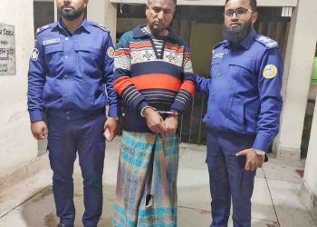 ঝালকাঠিতে জাল টাকাসহ কারারক্ষী আটক 
