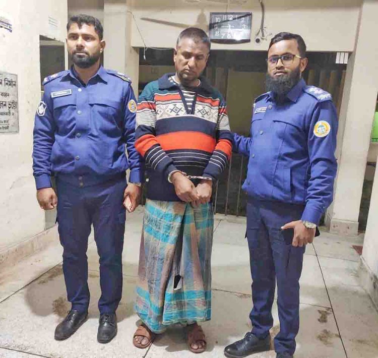 ঝালকাঠিতে জাল টাকাসহ কারারক্ষী আটক