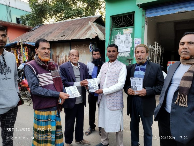 নৌকার পক্ষে বিরামহীন প্রচারণায় আতিকুর রহমান রুবেল