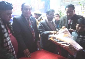 ঝালাঠিতে অসিমাঞ্জলী ফাউন্ডেশনের উদ্যোগে শিশু ও দুঃস্থদের মধ্যে কম্বল বিতরণ