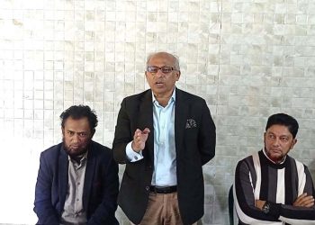 কাঠালিয়া প্রেসক্লাবের সাংবাদিকদের সাথে স্বতন্ত্র প্রার্থী ব্যারিস্টার ফখরুল ইসলামের মতবিনিময়