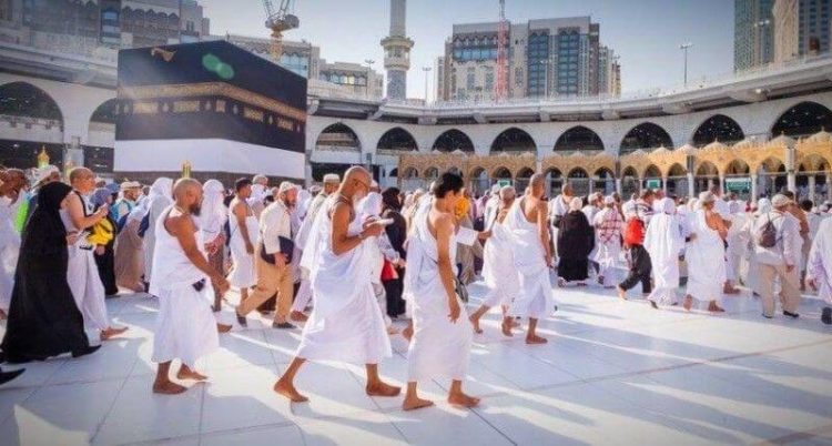 ভিসা ছাড়াই উমরাহ পালনের সুযোগ পাচ্ছে যে যে দেশের নাগরিকরা