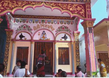 ঝালকাঠি শ্রী শ্রী কালীবাড়ি মন্দিরের আঙিনায় নতুন শিব মন্দির নির্মাণ