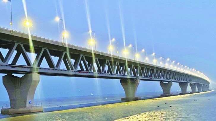 পদ্মা সেতুর কারণে বরিশাল মূলধারার অর্থনীতির সাথে যুক্ত হয়েছে -ড. আতিউর রহমান