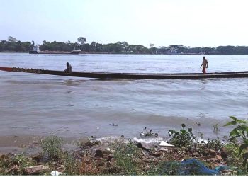 ঝালকাঠিতে মহান স্বাধীনতা দিবসে নৌকা বাইচ প্রতিযোগিতা অনুষ্ঠিত